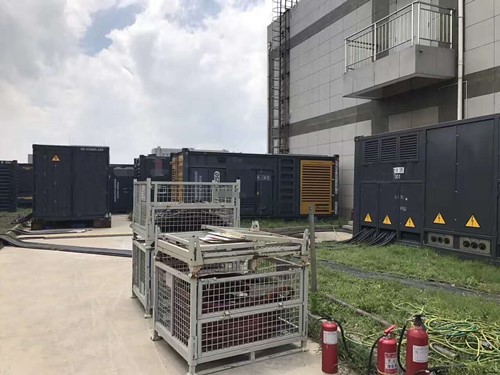 新城除了定期检查，还有哪些方法可以及时发现接触式转速表探头的磨损？